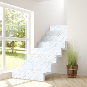 Glänzend weißer Marmor