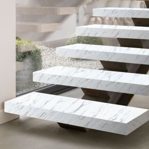 Glänzend weißer Marmor