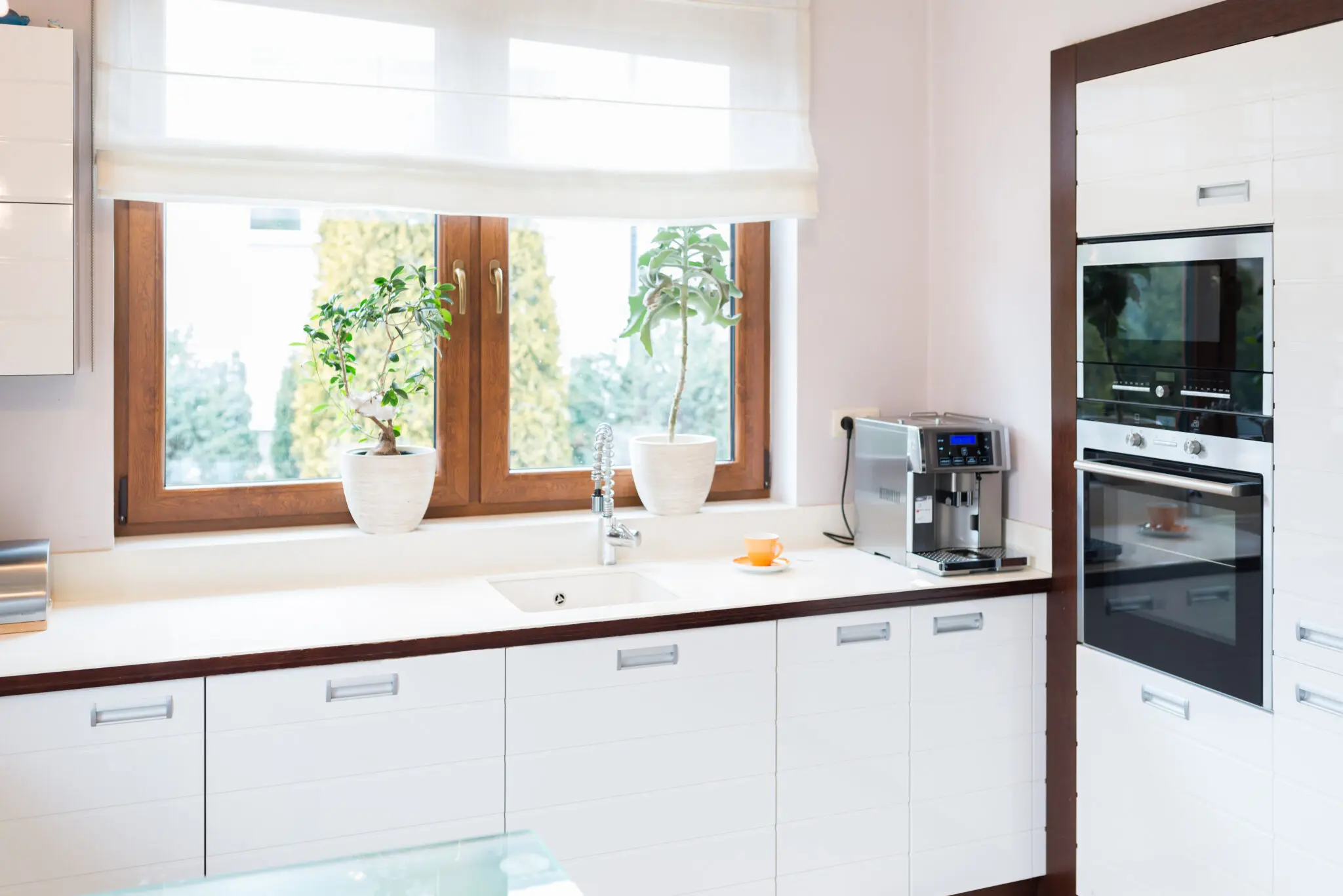 Kueche_folieren-2048x1367