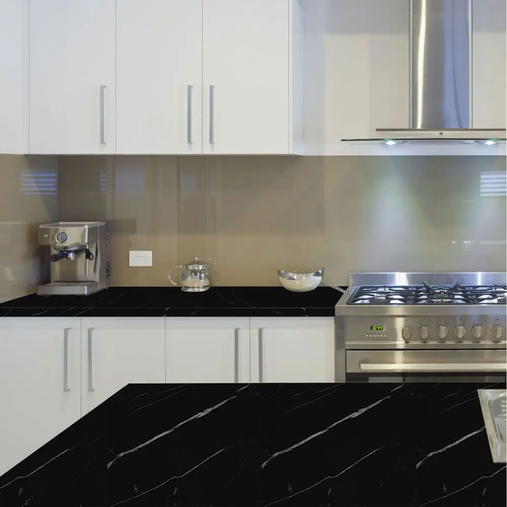 Marmor „Nero Marquina“ – Klebefolie in Dekorfolie